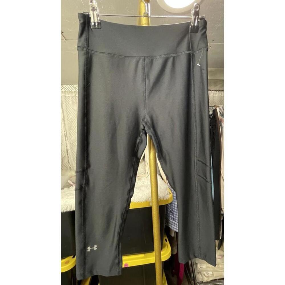 Under Armour HeatGear Compression Black Capri Leggings Women’s Sz Small